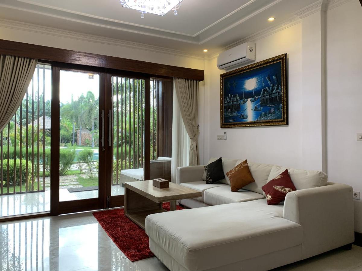 Aldi'S Bungalow Kuta  Екстер'єр фото
