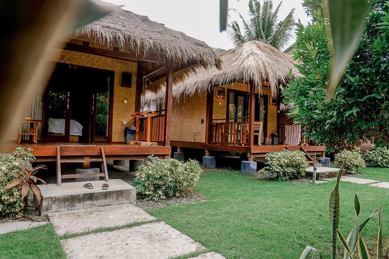 Aldi'S Bungalow Kuta  Екстер'єр фото